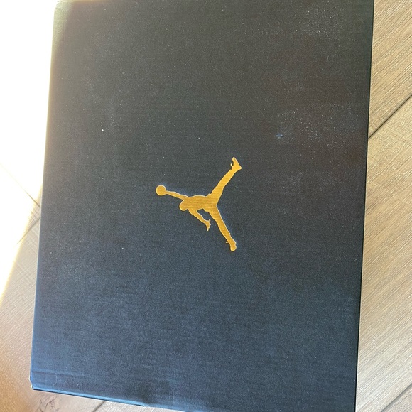 Air Jordan—- only wear twice, very very good condition. - Picture 11 of 12